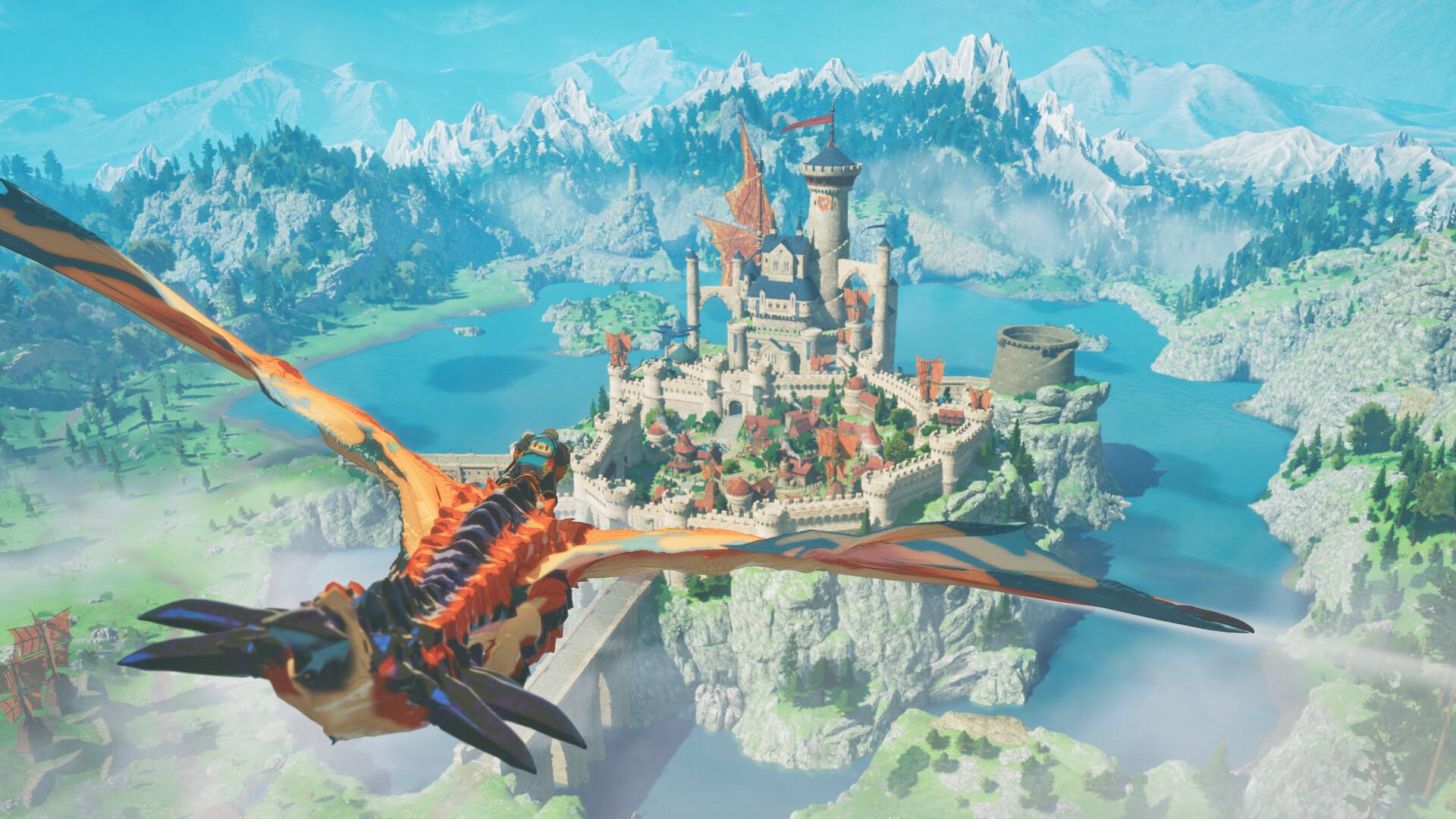 Monster Hunter Stories 3: Ein Rider fliegt auf einem Drachen über eine große Festung in einer weitläufigen, bergigen Landschaft.