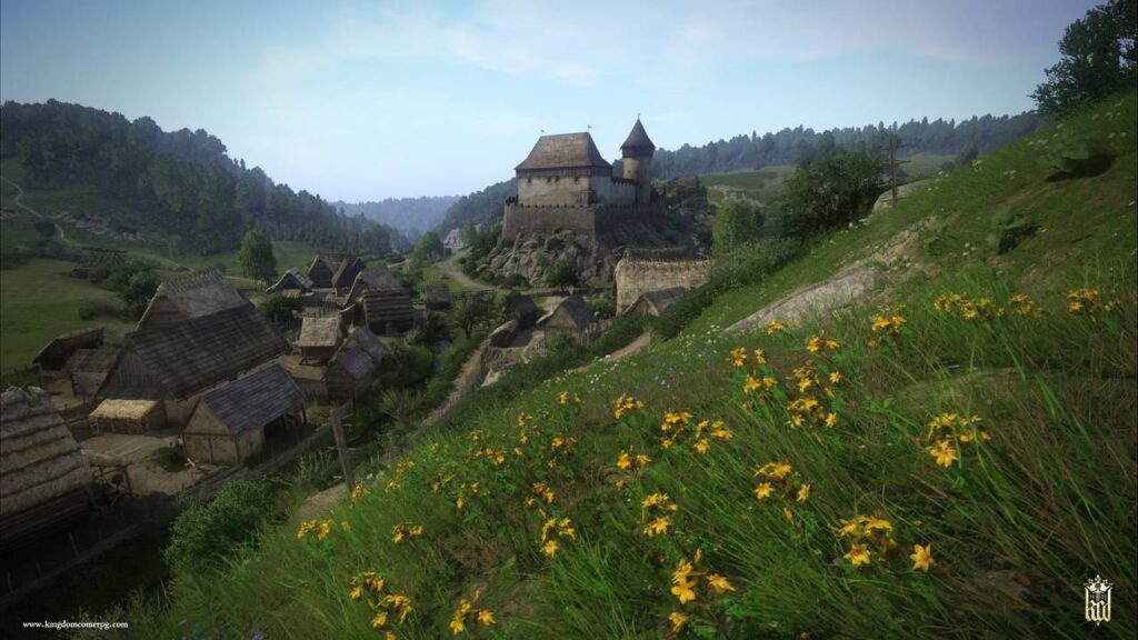 Mittelalterliches Dorf mit Burg auf Hügel in Kingdom Come Deliverance