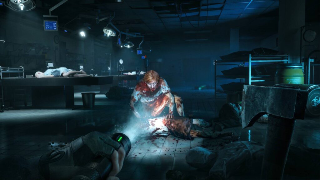 No More Room in Hell 2 – Zombie in einem blutverschmierten Krankenhauslabor