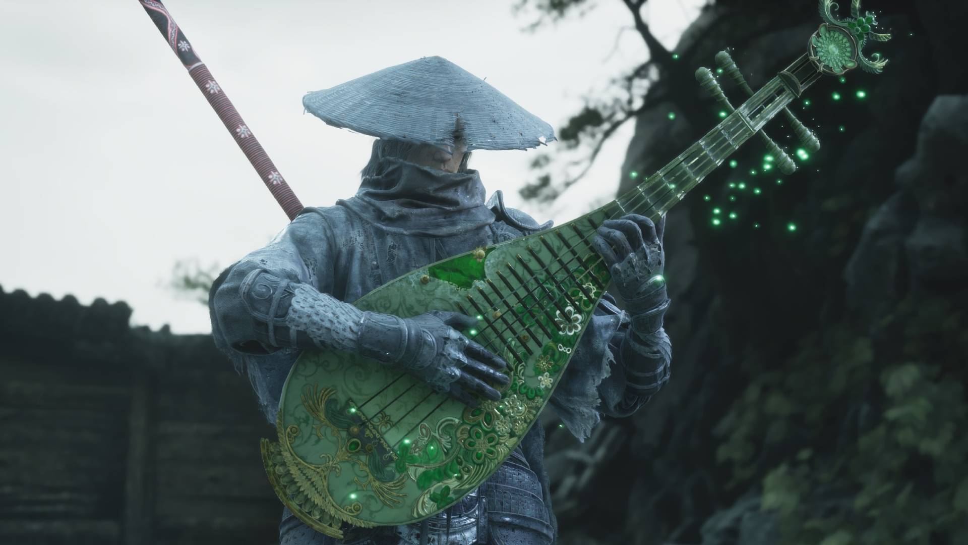 Soul spielt in Phantom Blade Zero die grün leuchtende Illusorische Pipa, ein magisches Musikinstrument mit goldenen Verzierungen.